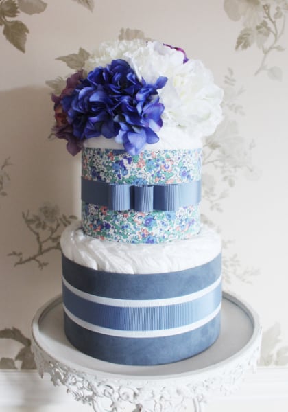 ダイパーケーキ （おむつケーキ）